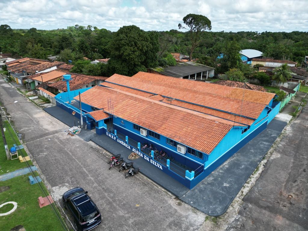 Vista aérea da E.M.E.F. América Joana da Silva, em Castanhal