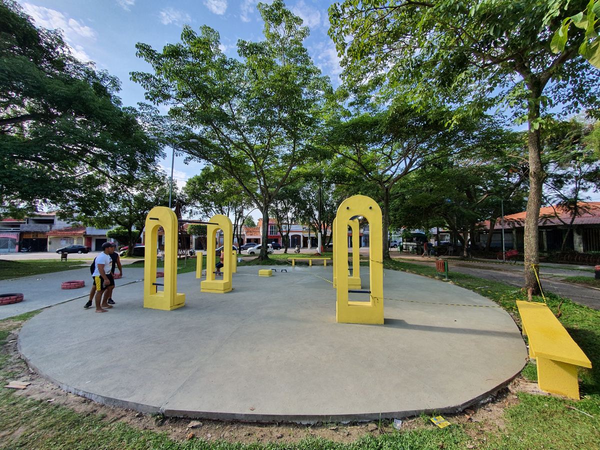 Brinquedos da Praça Dalcídio Jurandir